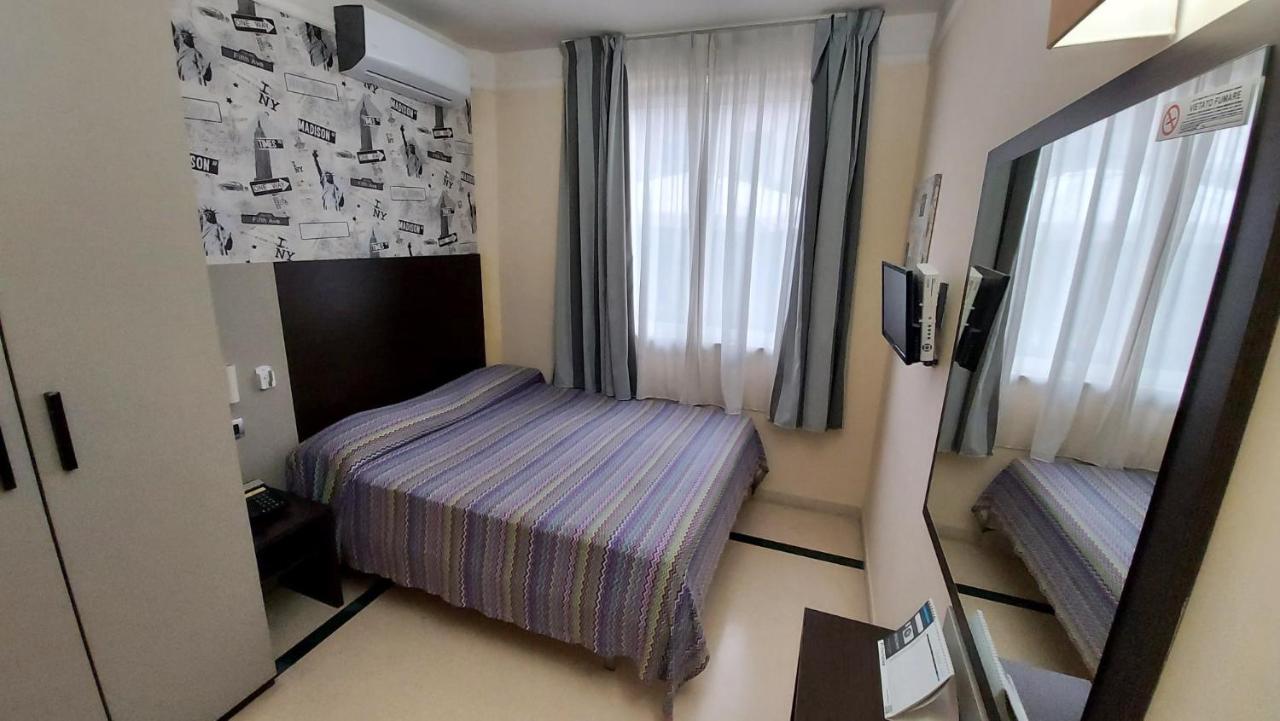 Idria Hotel Тіволі Екстер'єр фото