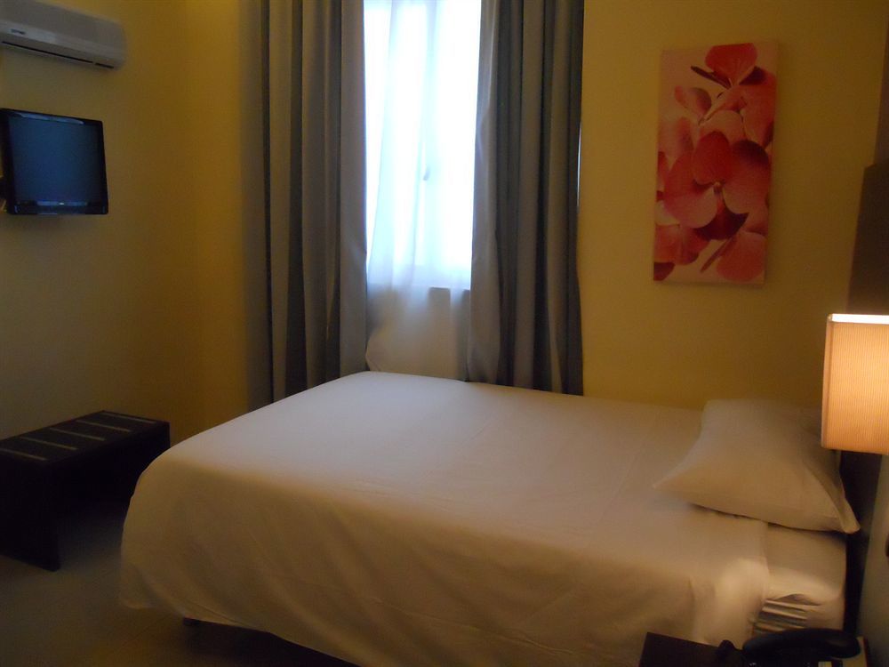 Idria Hotel Тіволі Екстер'єр фото