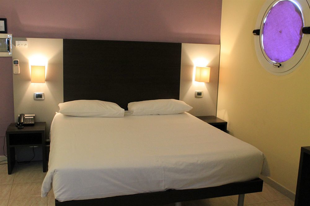 Idria Hotel Тіволі Екстер'єр фото