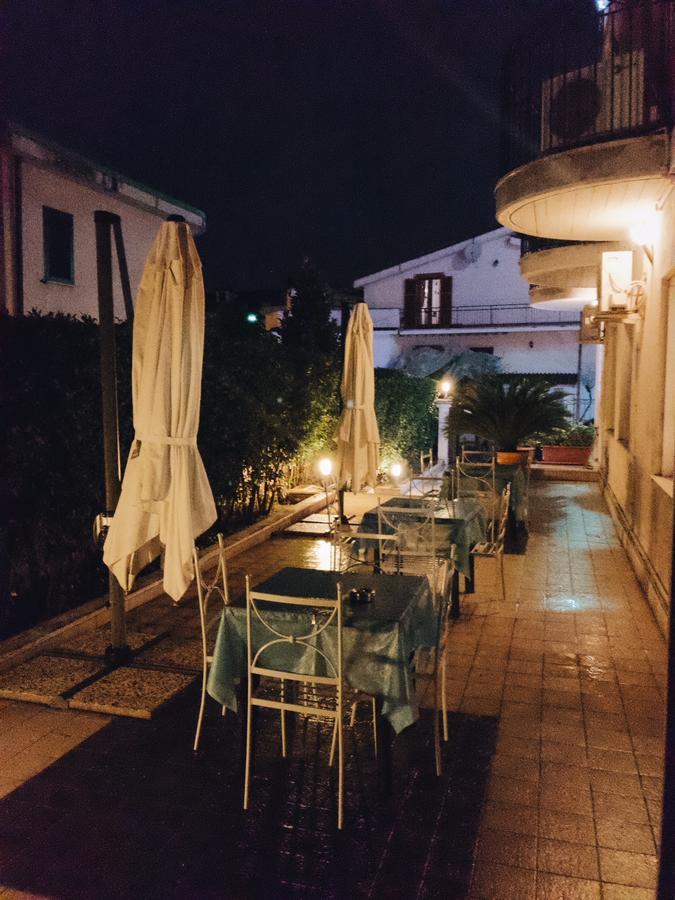 Idria Hotel Тіволі Екстер'єр фото