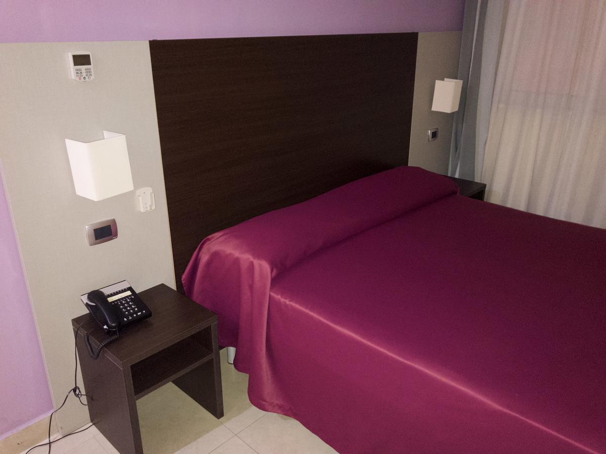 Idria Hotel Тіволі Екстер'єр фото